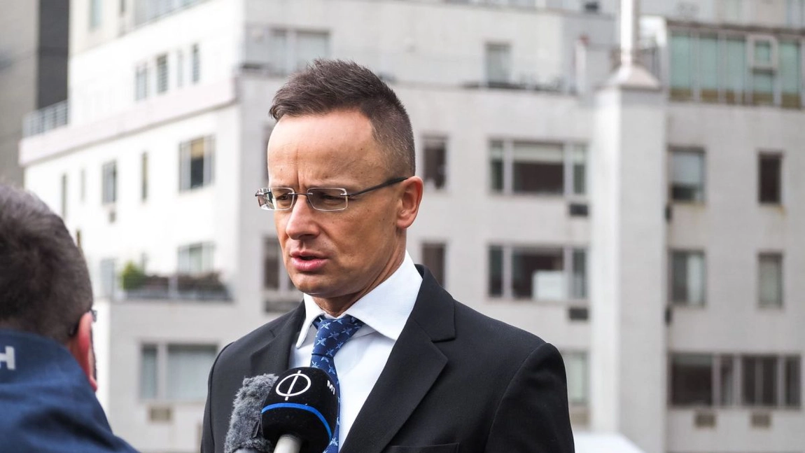 Ministrul de Externe al Ungariei a revenit cu „cererea respecuoasă” către Austria de a nu mai bloca aderarea României la Schengen