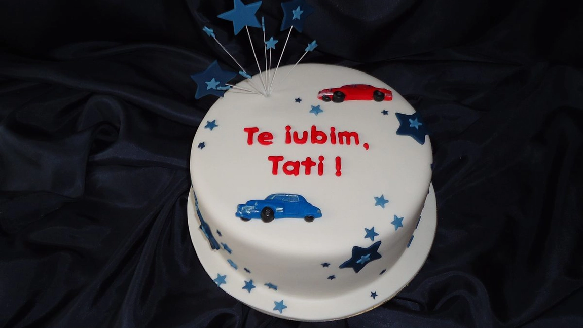 Tort pentru soț și tătic. Pași de urmat pentru a pregăti surpriza culinară