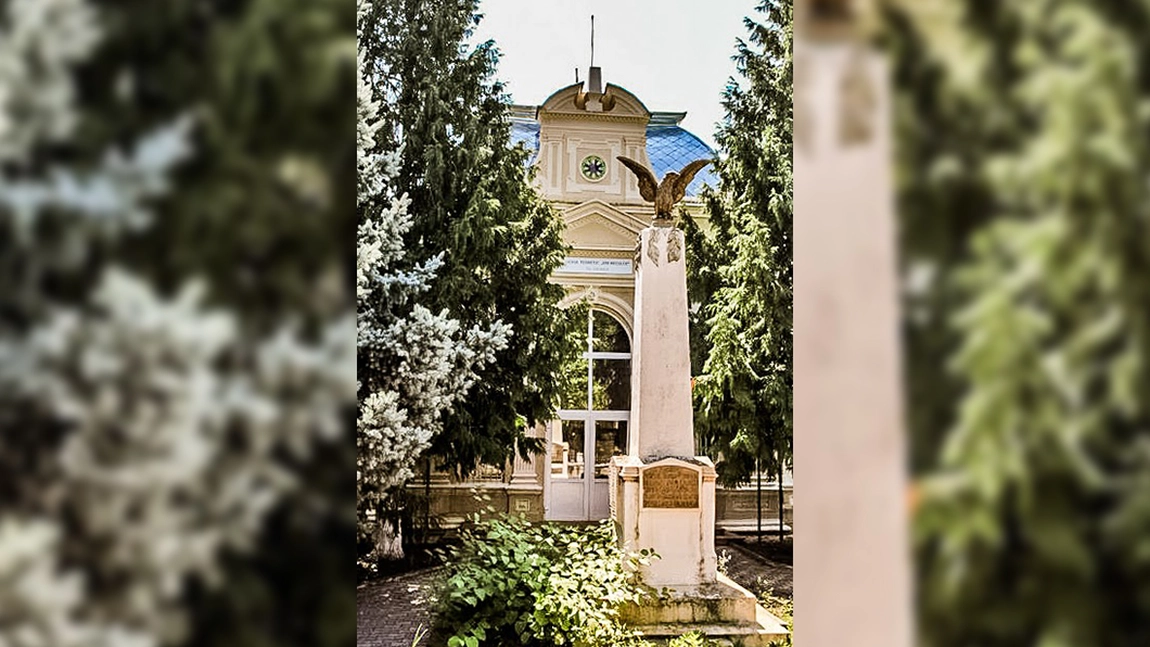 Educație inovativă la Liceul Teoretic „Ion Neculce” din Târgu Frumos
