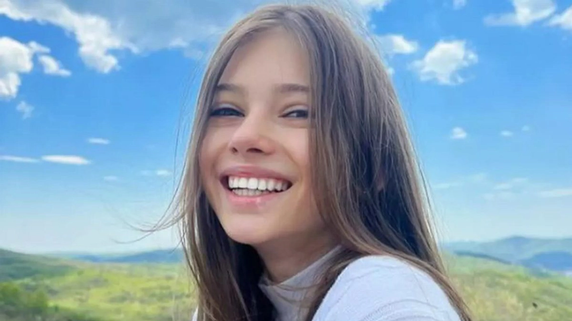 Mikaela, fiica Iuliei Albu, a împlinit 14 ani și e răpitoare! Ce mesaje i-au transmis părinții