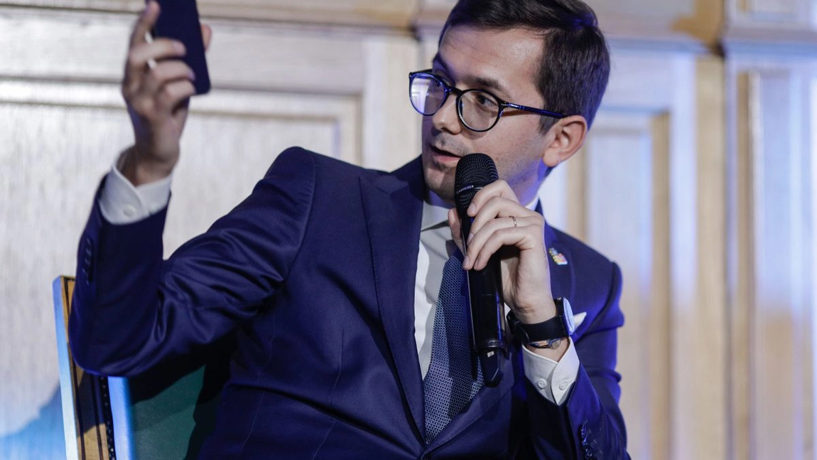 Pavel Popescu demisionează din Parlament. Șefi noi la ANCOM și Curtea de Conturi