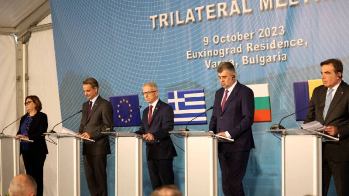 Premierii din România, Grecia și Bulgaria vor să lege cele trei țări prin autostrăzi și căi ferate