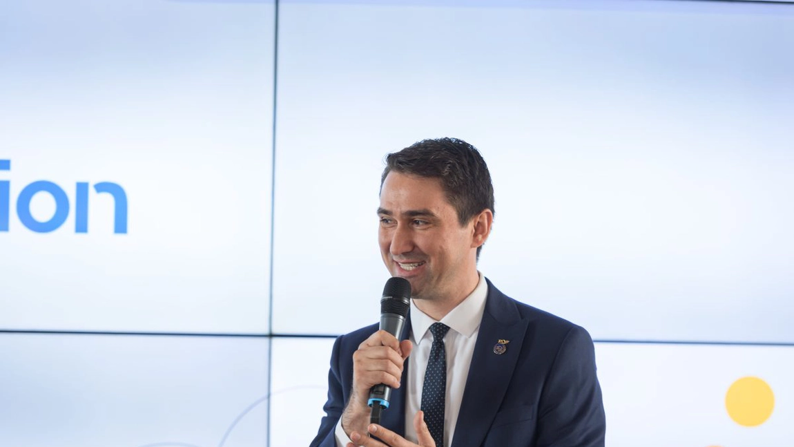 La Poșta Română, Valentin Ștefan, este primul director general care își continuă mandatul pentru o perioadă de 4 ani