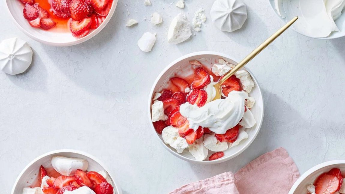 Cremă cu lapte condensat și mascarpone. Un deliciu irezistibil, care te va face să simți că plutești pe nori pufoși