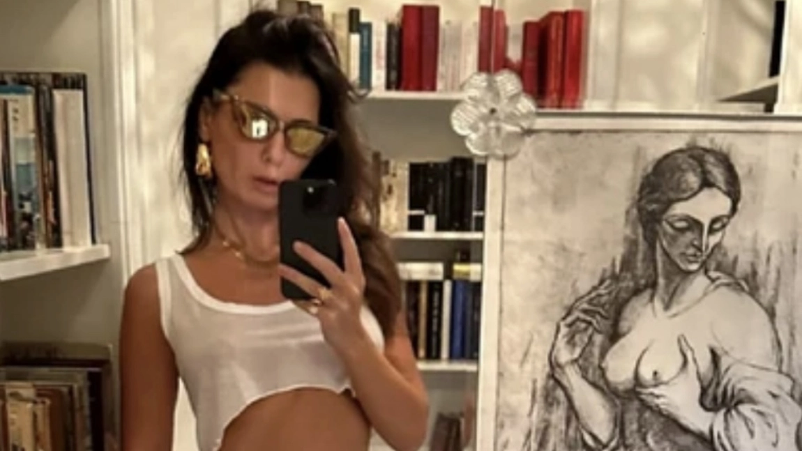 Dana Budeanu a aprins imaginația bărbaților, la 44 de ani! S-a dezbrăcat în fața camerei - FOTO