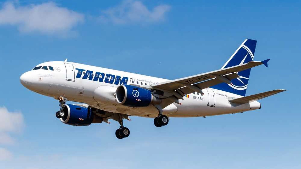 Românii evacuați din Fâșia Gaza au ajuns în România, cu o cursă operată de Tarom