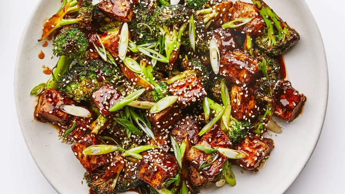 Broccoli rețete simple. Două moduri deosebite de a prepara această legumă super nutritivă