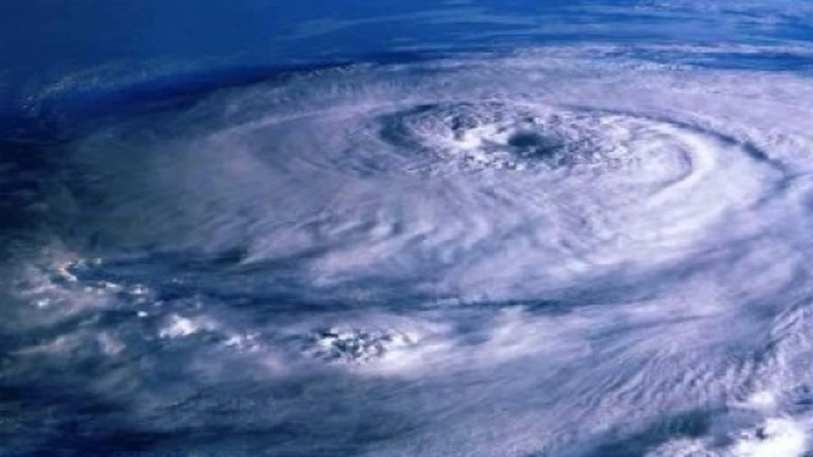 Meteorologii anunță schimbări radicale ale vremii din cauza unui ciclon care lovește țara. ANM anunţă zonele vizate