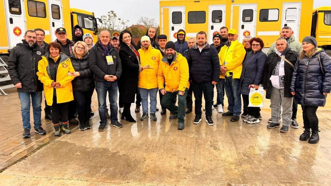 Laura Gherasim, candidatul AUR la alegerile europarlamentare: „Spitalul Mobil AUR este în județul Mehedinți” - FOTO