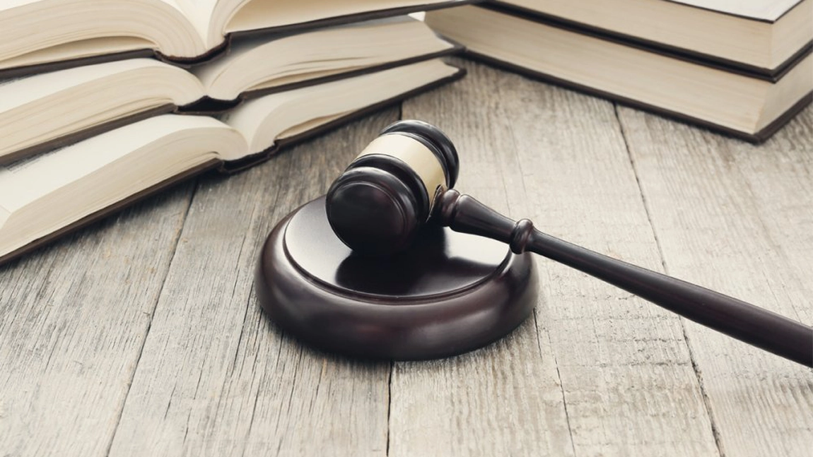 Ce sunt infracțiunile contra patrimoniului și când ai nevoie de un avocat în astfel de cazuri
