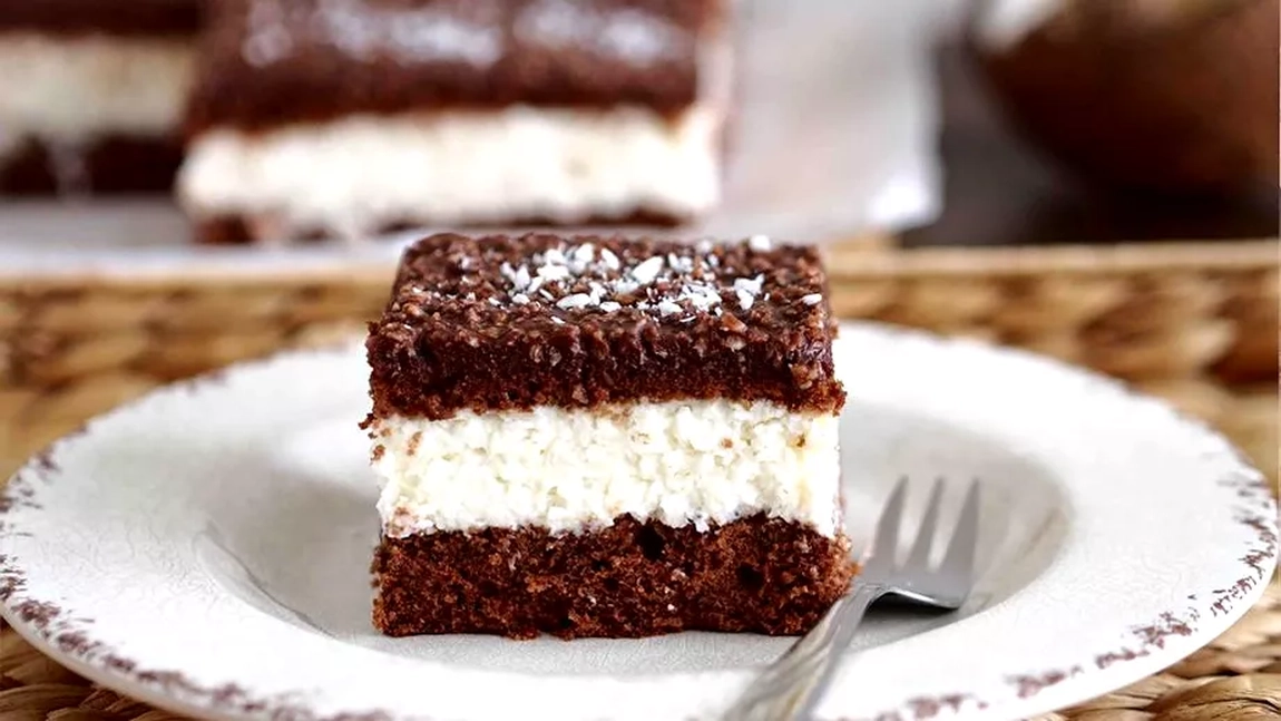 Prăjitura coadă de păun. Ai nevoie doar de 30 de minute pentru a pregăti deliciosul desert