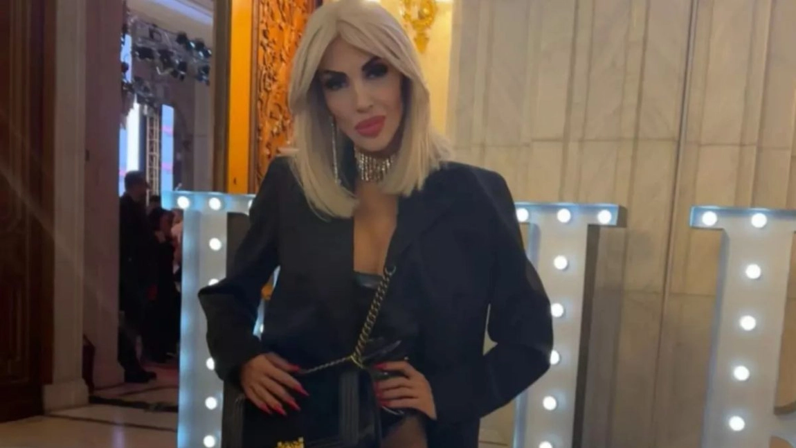 Raluca Bădulescu, ținută de 10.000 de euro la un eveniment monden. Ce avea vedeta în geantă