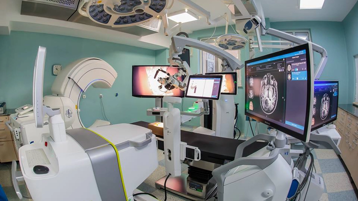 O adevărată luptătoare! O fetiţă de 3 ani a învins cancerul - VIDEO