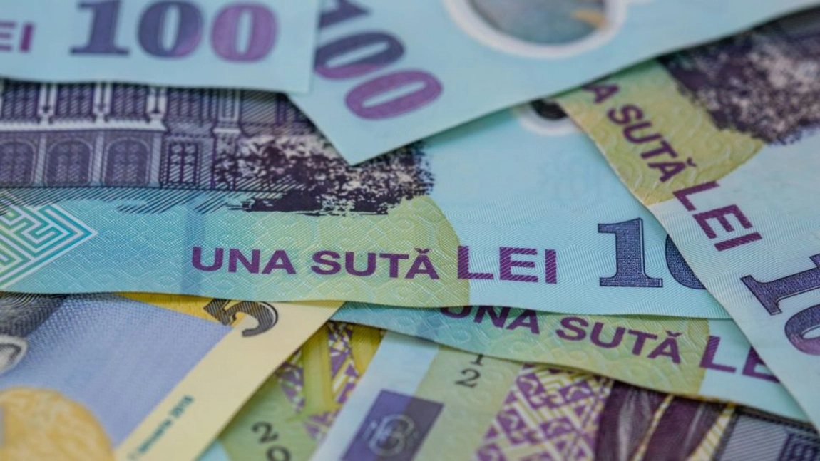 Peste un milion de români ar putea primi, începând de anul acesta, 400 de lei în plus la salariu