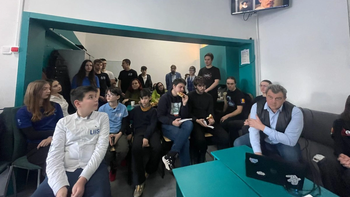 „Noi perspective ale educației în era digitală”, la Liceul de Informatică „Grigore Moisil” din Iași - GALERIE FOTO