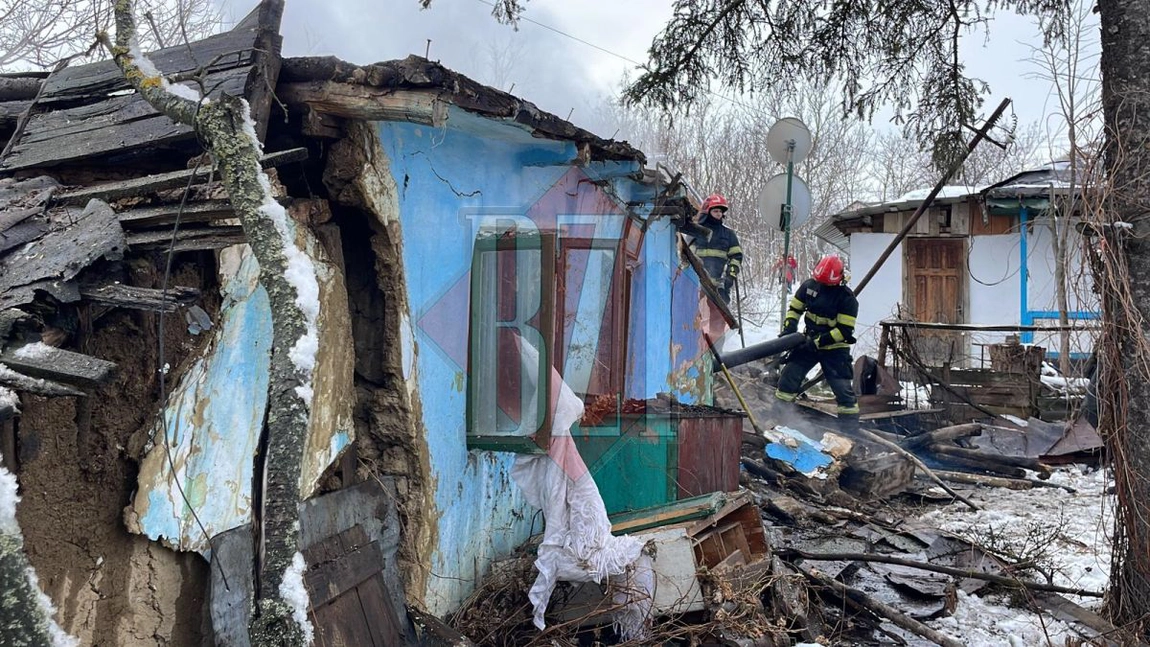 Incendiu în comuna Ciurea. O casă a fost cuprinsă de flăcări - EXCLUSIV, FOTO, VIDEO, UPDATE