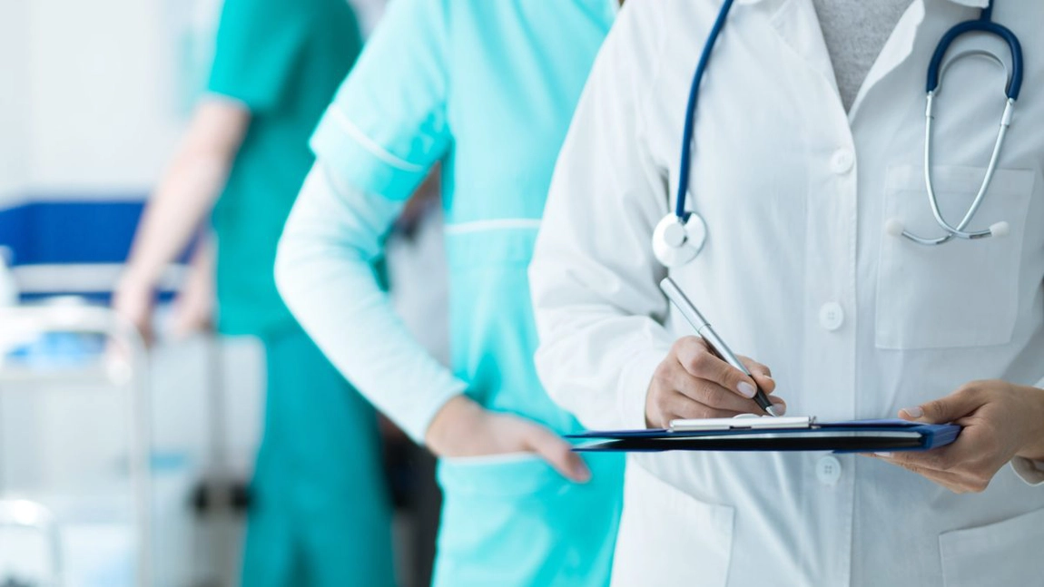 Medicii din Iași, semnal de alarmă asupra problemelor cu care se confruntă asistența medicală prespitalicească
