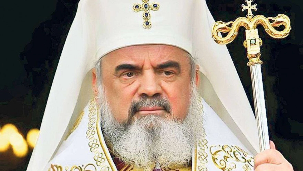 Patriarhul Daniel este cel mai bine plătit șef de cult din România. Ce salariu încasează conducătorul BOR