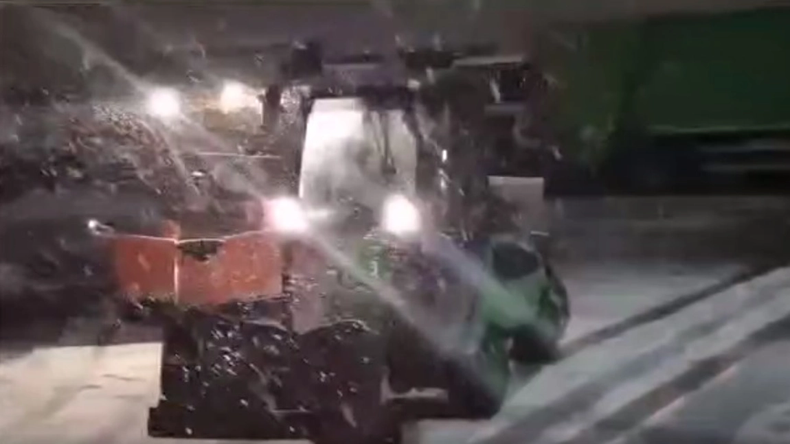 Iarna se întoarce în acest weekend cu ninsori și îngheț. Salubris Iași: „Suntem pregătiți pentru aceste condiții meteo dificile și acționăm cu responsabilitate”