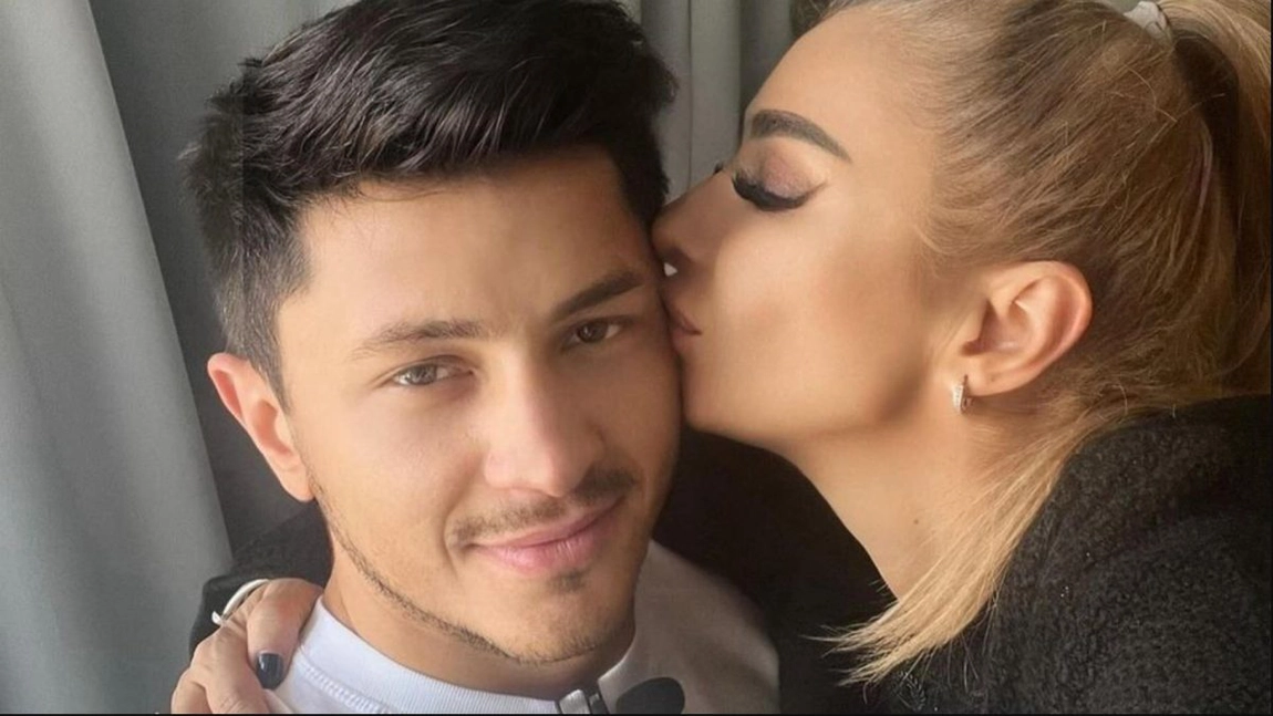 Anamaria Prodan urmează să îmbrace rochia de mireasă. Impresara radiază de fericire alături de Ronald Gavril