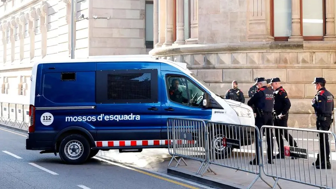 Incident în mijlocul Atlanticului: Un sârb și-a împușcat un coleg traficant și i-a luat ostatici pe ceilalți opt