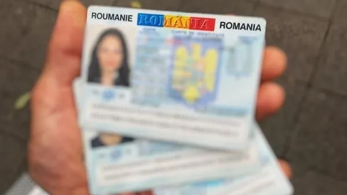 Stație mobilă pentru preluarea cererilor de eliberare a actului de identitate în satele din Iași