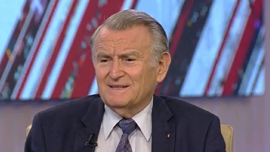 Regimul doctorului Virgiliu Stroescu ce te face model! „Dacă îți bei apa, ai slăbit!“