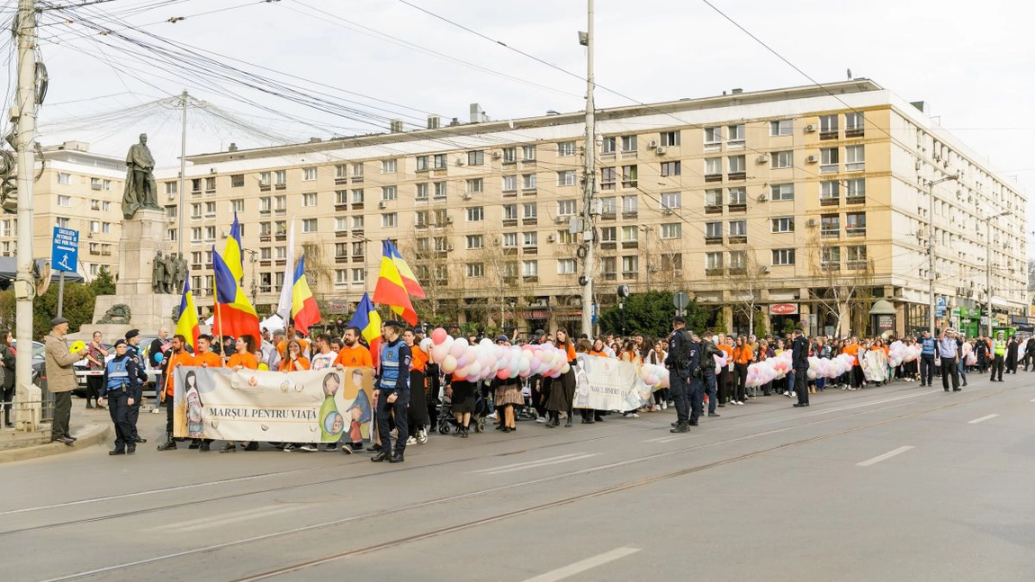 Luna pentru viață 2024: peste 200 de activități derulate și organizarea Marșului pentru viață în 16 localități din Arhiepiscopia Iașilor - FOTO, VIDEO