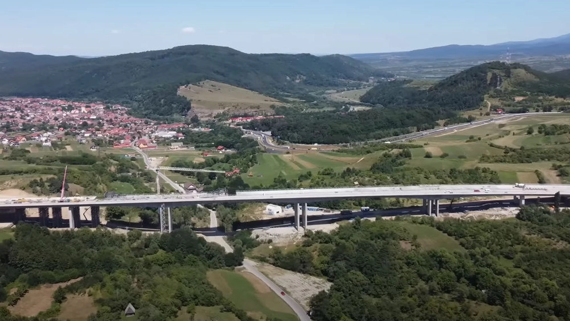 Cel mai lung viaduct din România. Pe câți kilometri va fi suspendat tronsonul de mare viteză din Autostrada Nordului