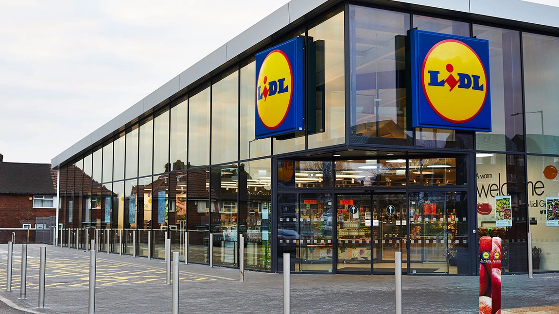 Se întâmplă din nou. Lidl anunţă retragerea de la vânzare a unui produs care este posibil contaminat cu Salmonella