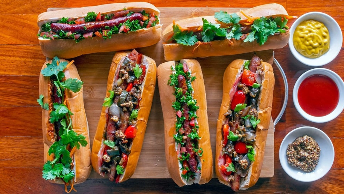 Idei de hotdog. Rețeta simbol a fast-foodului american
