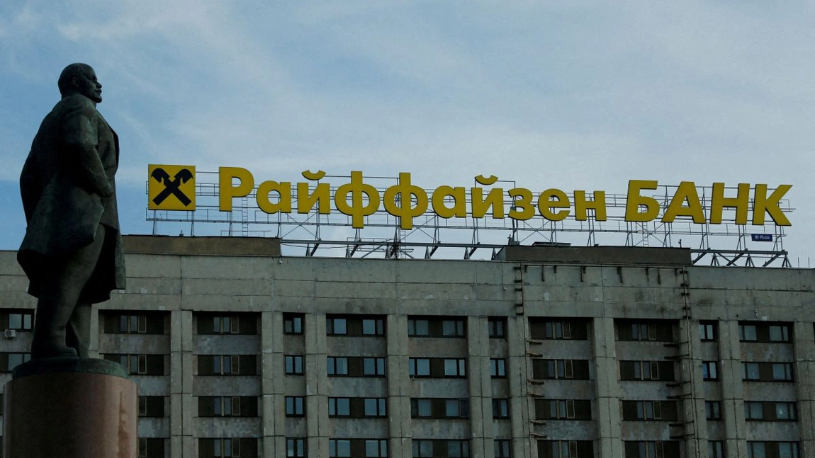 Peste 3 miliarde de euro, profit în Rusia pentru mai multe bănci europene. Raiffeisen Bank din Austria a plătit sute de milioane de euro taxe în Moscova