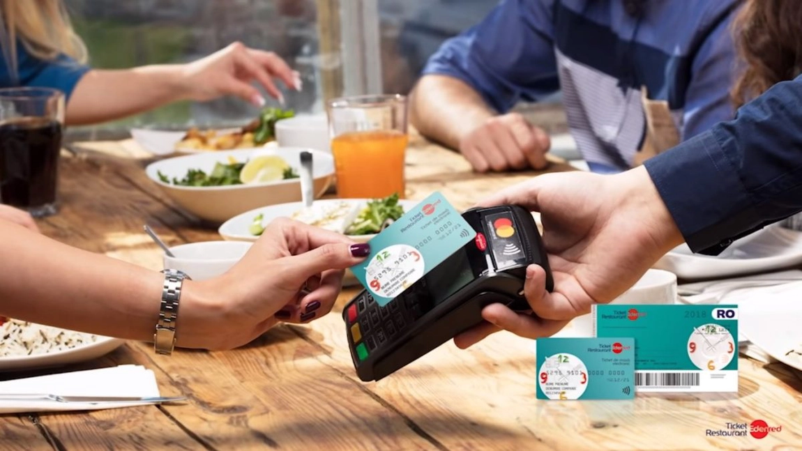 Utilizarea cardului de masă în restaurante a crescut cu 29% în martie 2024!