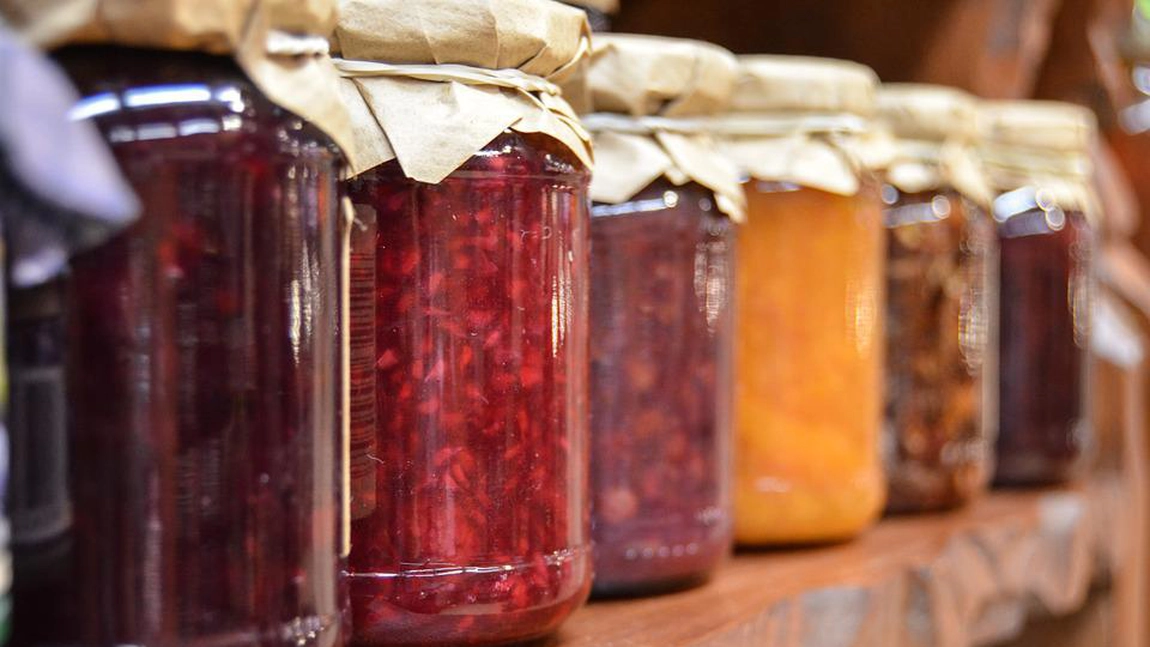 Alertă alimentară în România! Iată în ce produs au fost găsite bucăți de sticlă
