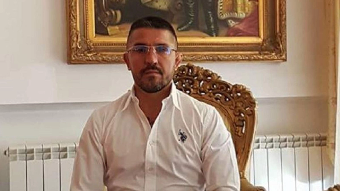 A început numărătoarea inversă. În jurul amiezii va începe priveghiul de La Castel. Familia lui Costel Corduneanu a închiriat totul până vineri - FOTO