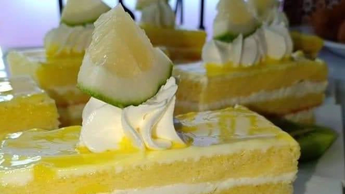 Prăjitura Lămâița – un deliciu culinar pentru orice sezon