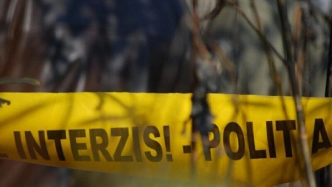 Motivul din spatele tentativei de suicid a grefierei de la Vaslui. Femeia a dat foc dosarelor în lucru și s-a spânzurat