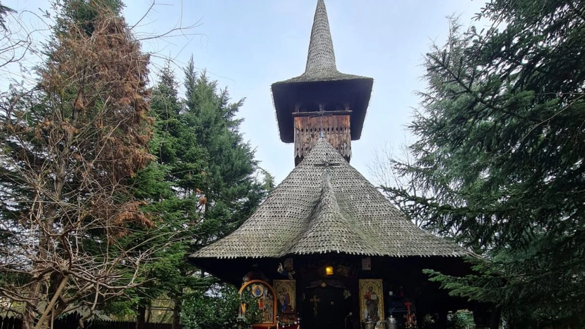 La ce biserică este preotul Emilian Prodan. De ce este atât de cunoscut acest loc