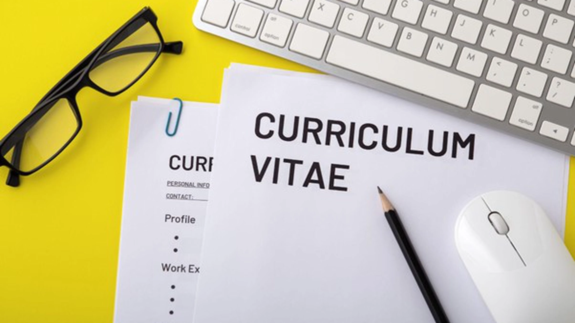 Model CV pentru angajare. Tot ce trebuie să știi la un interviu