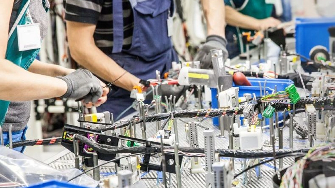 Se închide o importantă fabrică din România. Sute de angajați vor rămâne fără loc de muncă