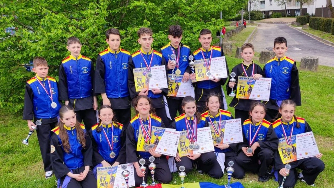 Salbă de medalii pentru sportivii de la C.S. Kim Ho Dao Iași la Campionatul European de Qwan Ki Do - VIDEO
