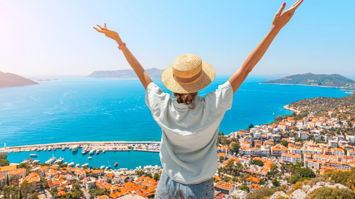Ce trebuie să știe românii care merg în vacanță în Italia. Noua lege i-a uimit pe turiști