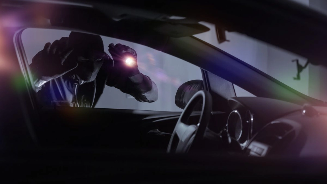 Cele mai des furate piese auto: cum să te protejezi?