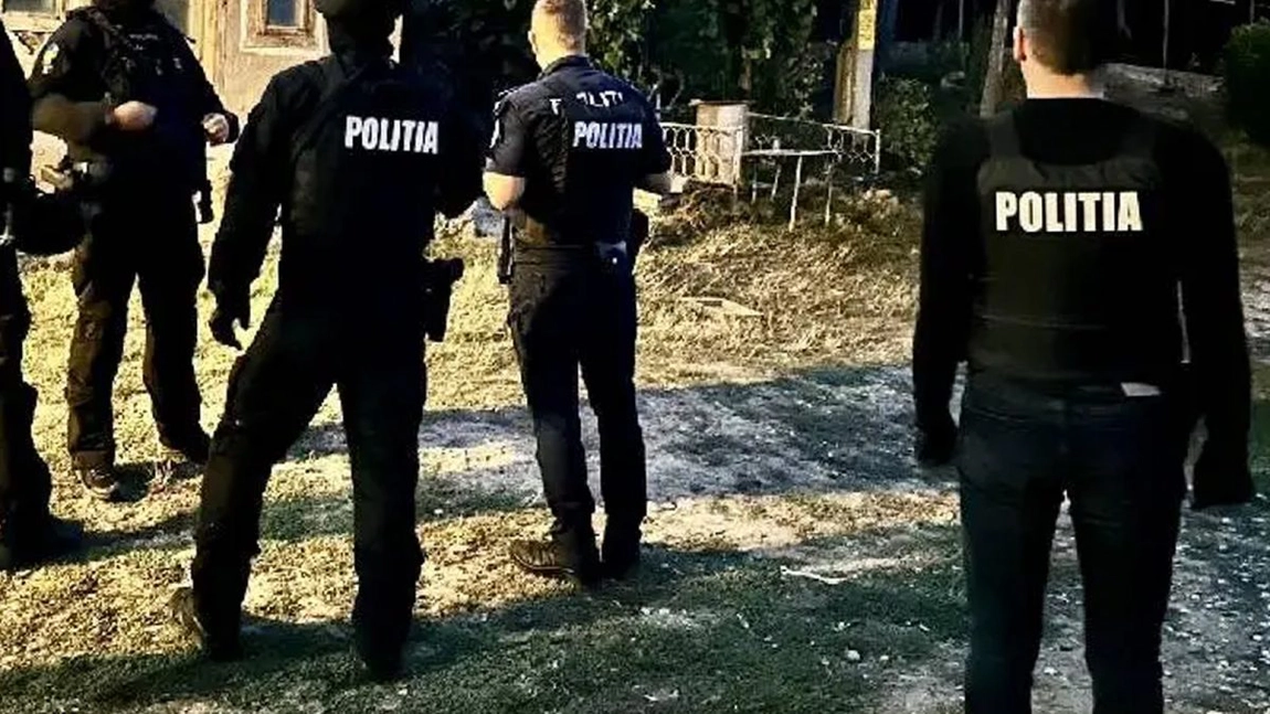 Un elev de clasa a V-a fost la un pas de a deveni cel mai tânăr criminal al Iașului. Deși a participat la o crimă oribilă, a scăpat de orice acuzație. Tatăl și unchiul său au luat asupra lor totul