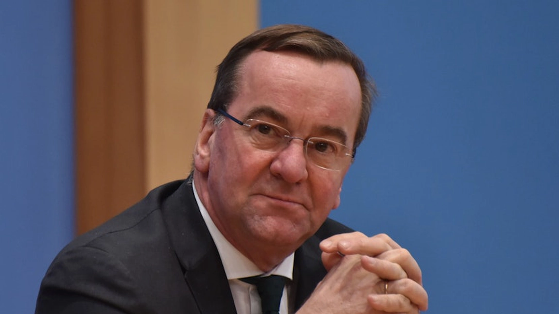 Ministrul german al Apărării spune că Germania trebuie să se pregătească pentru cel mai rău scenariu. „Trebuie să fim pregătiţi pentru război până în 2029”