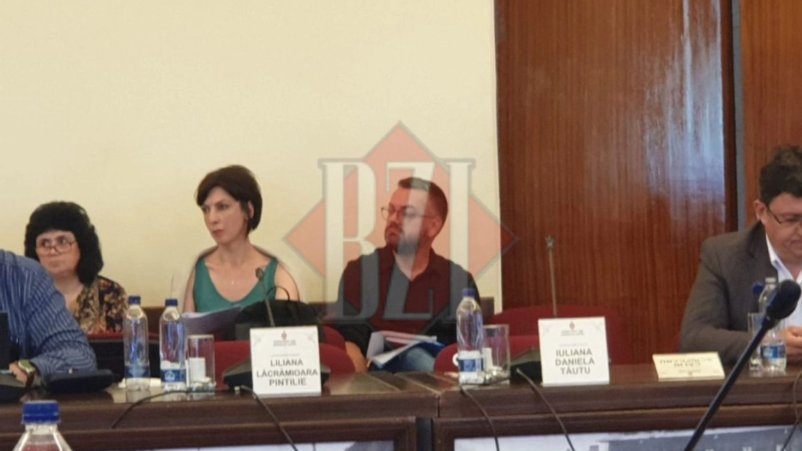 Primarul Mihai Chirica și-a amenințat subalternul cu demisia! Totul s-a întâmplat în plenul consiliului local