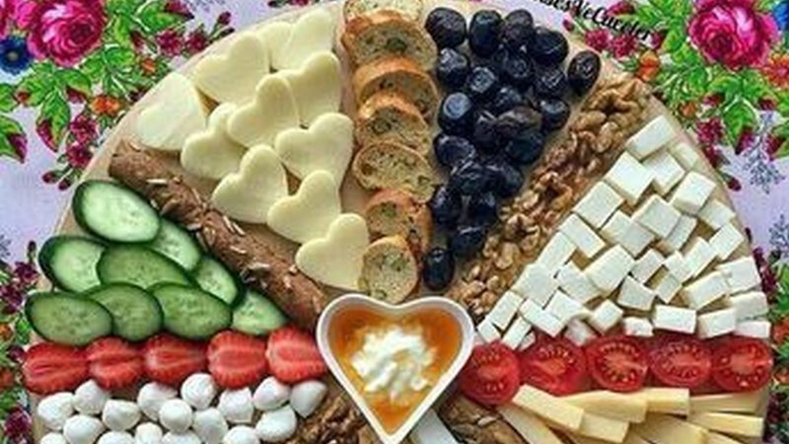 Idei de platouri aperitive festive cu care nu vei da greș în niciun moment