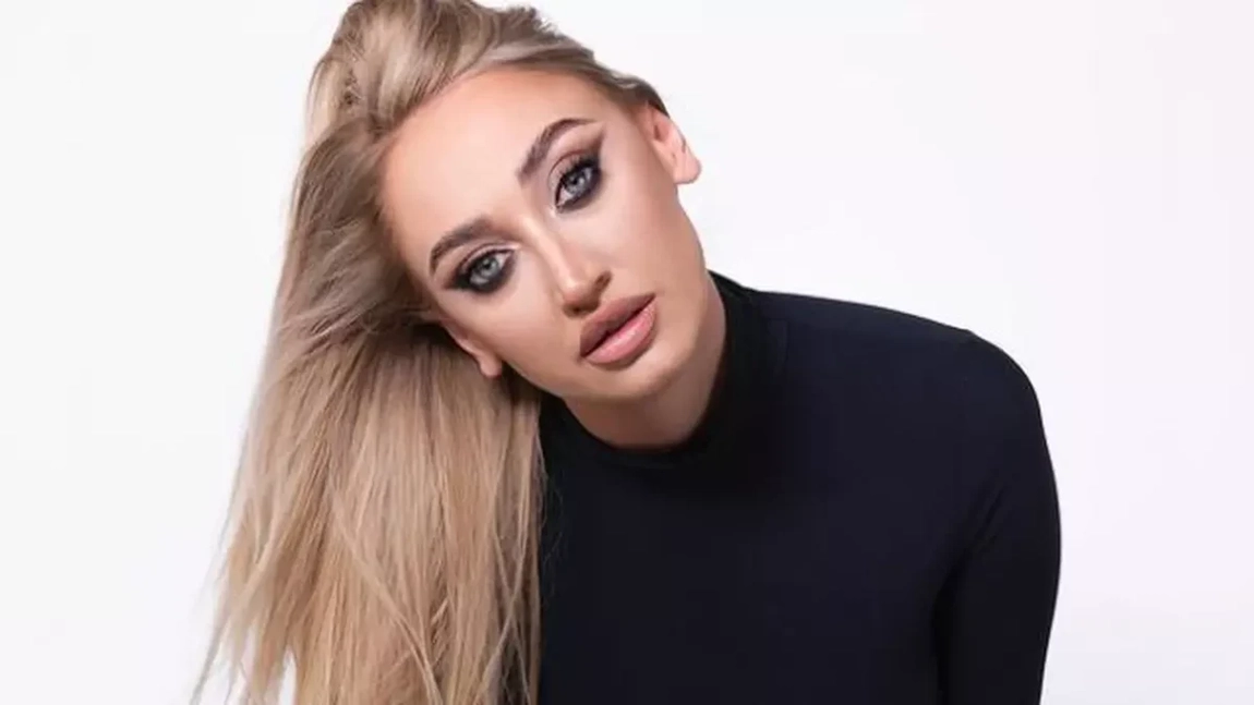 Ilona Brezoianu s-a căsătorit! Primele imagini de la cununia civilă a actriței: „Se mărită fata noastră” - FOTO