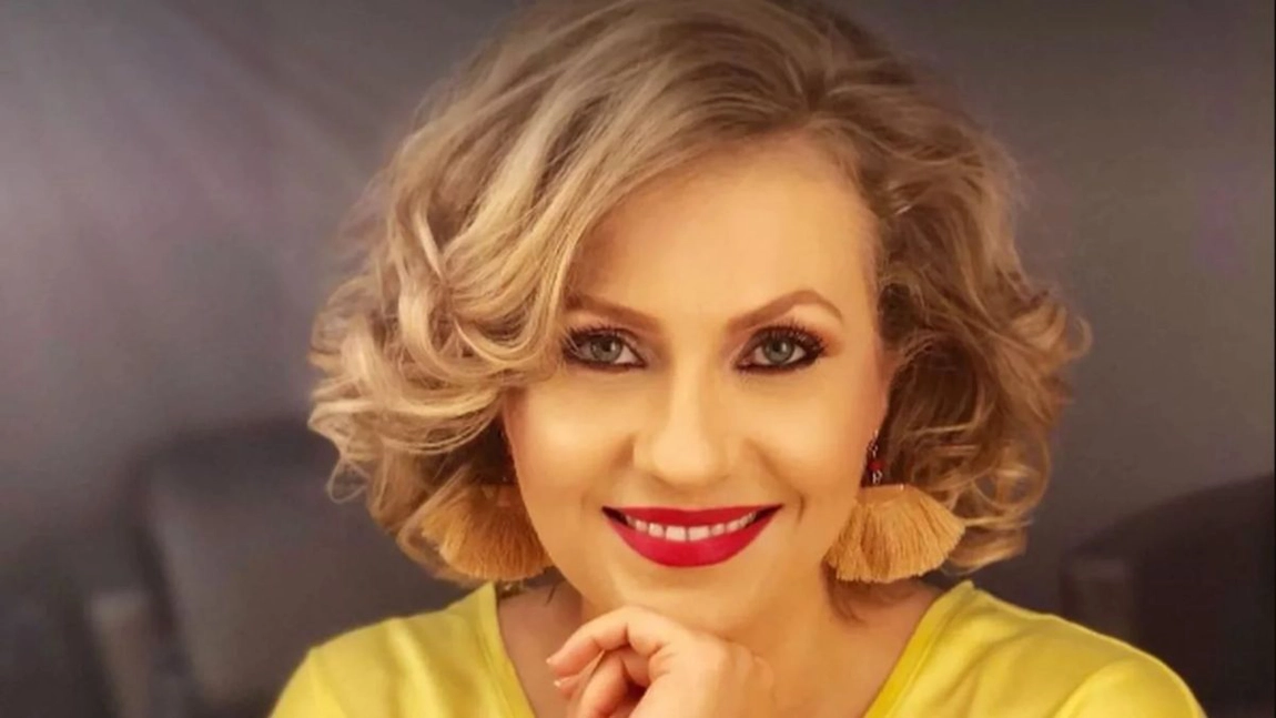 Mirela Vaida s-a afișat în rochie mulată. Vedeta și-a expus bustul generos, iar reacțiile au fost pe măsură