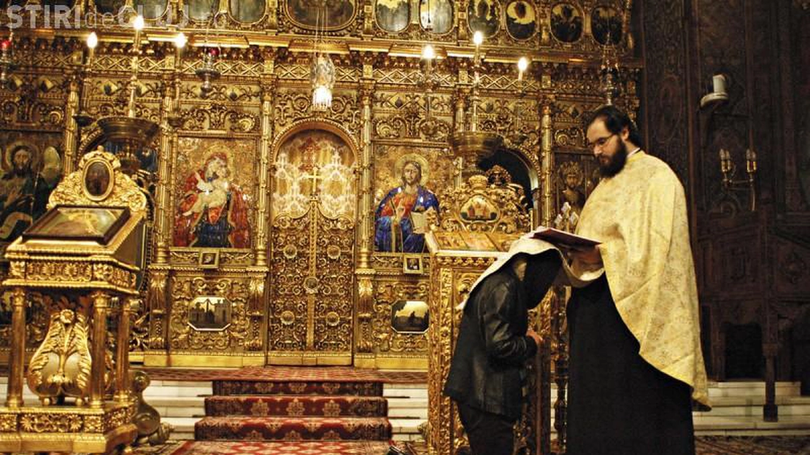 Care este rugăciunea ce trebuie spusă înainte de Spovedanie și Împărtășanie? Spune-o de fiecare dată înainte să primești Tainele Sfinte
